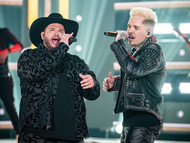 Fábrica de hits, Felipe & Rodrigo comemoram sucesso de “Caos de Alguém”: “Loucura”