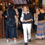 Eliane Giardini, amigos e familiares se despedem de Paulo Giardini no Rio