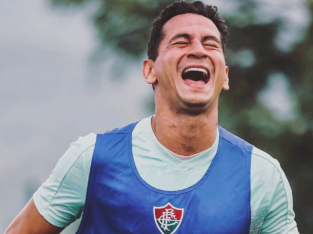 Ganso agita mercado após afastamento no Fluminense e vira alvo de três clubes do Brasileirão