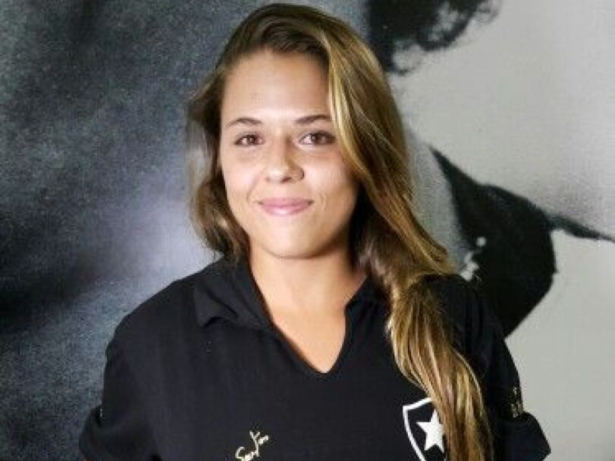 Entre rumores de traição e acusada de golpe pela mãe, neta de Nilton Santos se pronuncia