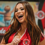 Lexa é confirmada como madrinha de bateria da Dragões da Real, em SP