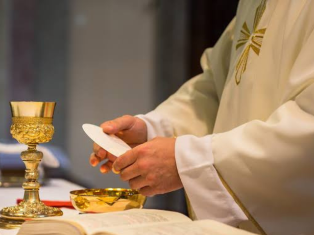 Dados inéditos do Censo 2022 revelam detalhes sobre religião no Brasil