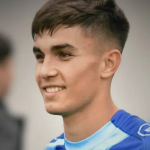 Jovem jogador argentino morre durante cirurgia no joelho e comove o país