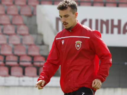 Discreto e dedicado: conheça André Silva, irmão de Diogo Jota que também faleceu