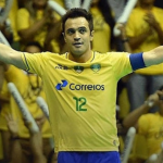 Falcão critica ausência de ídolos e jogadas plásticas no futsal brasileiro: “Escassos”