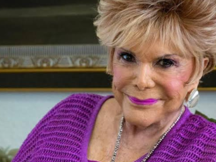 Morre Connie Francis, cantora de “Pretty Little Baby”, aos 87 anos