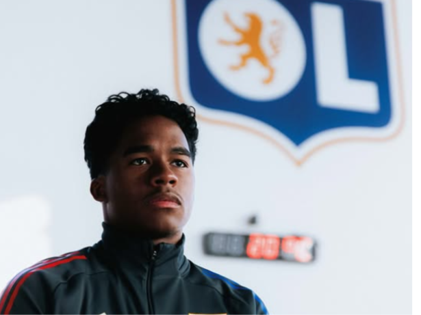 Veja números de Endrick na temporada e quais recordes o atacante já superou no Lyon