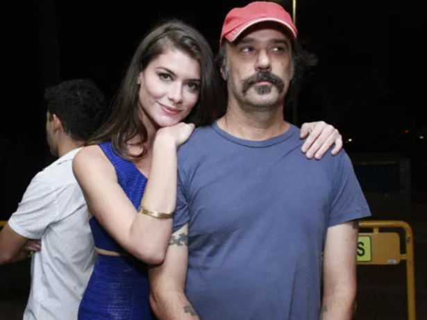 Ponto final! Alinne Moraes se separa de cineasta após 14 anos de relação