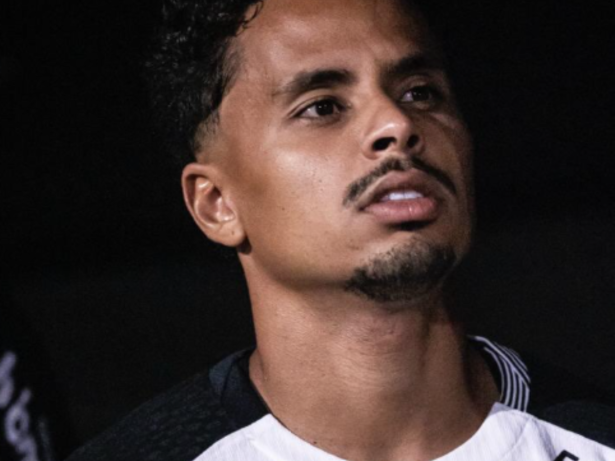 Allan pede desculpas a torcida do Corinthians por expulsão após gesto obsceno