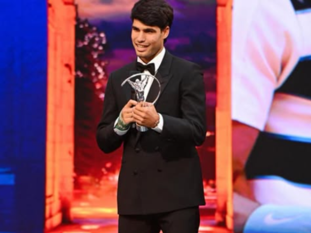 Alcaraz leva o Laureus e entra para a história como o mais jovem vencedor do prêmio