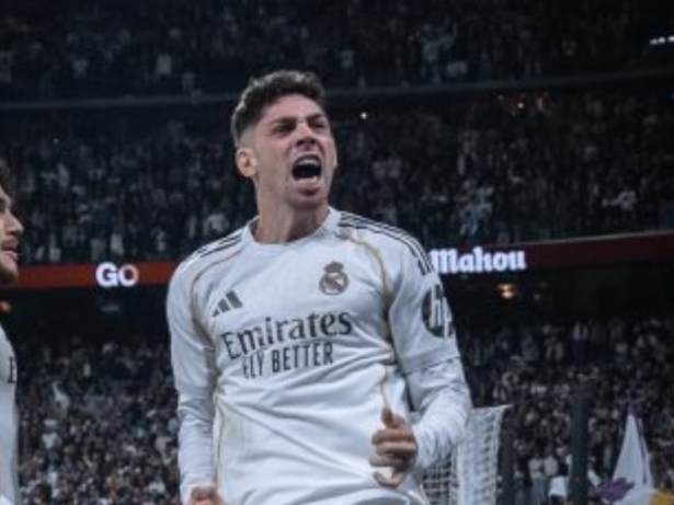 Meia do Real foi “nocauteado” e precisou ser levado em cadeira de rodas após briga