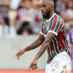 Zagueiro acusa Fluminense de falhar em tratamento de lesão, processa o clube e pede R$ 11 mi