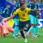Plata, do Flamengo, vira herói do Equador na Copa e web dispara: “Arrumou um clube na Europa”