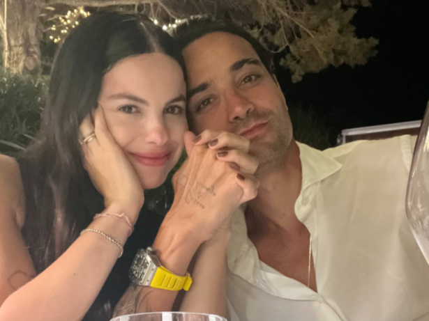 Sthefany Brito se declara ao marido e celebra oito anos de casamento: “Te amo pra sempre”