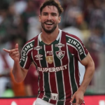 Ancelotti perde João Pedro por lesão e convoca jogador destaque do Fluminense