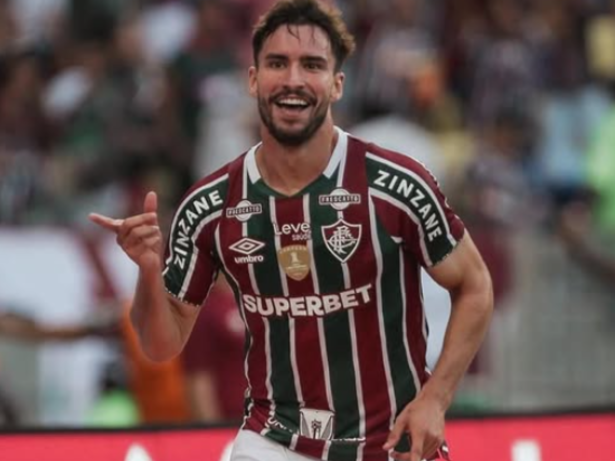 Ancelotti perde João Pedro por lesão e convoca jogador destaque do Fluminense