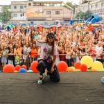 Ludmilla promove festão beneficente de Dia das Crianças em Caxias