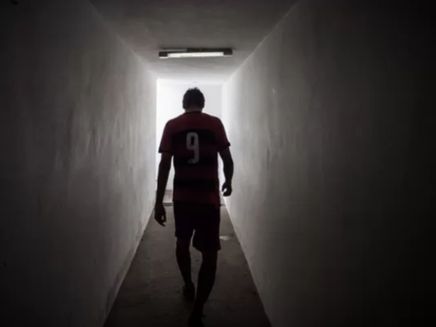 Entre campo e tentação: Há uma explicação para tantas traições de jogadores?