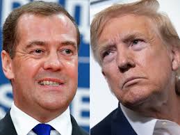 Após “treta” com ex-presidente, Trump ordena envio de submarinos nucleares para perto da Rússia