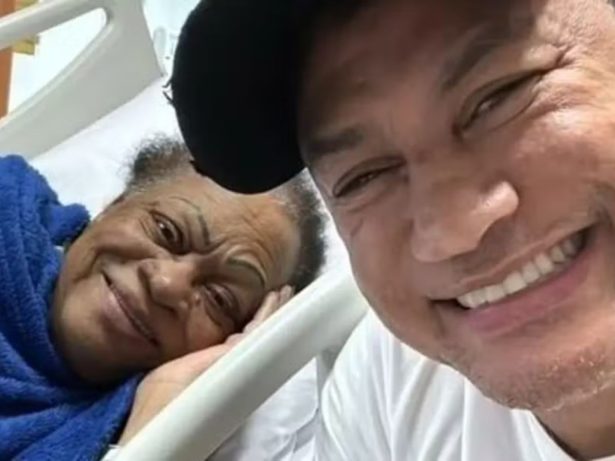 Popó anuncia morte da mãe aos 80 anos e faz homenagem emocionante: “Guerreira”
