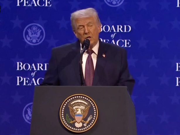 Com críticas à ONU e apoio de Milei, Trump oficializa “Conselho da Paz” em Davos