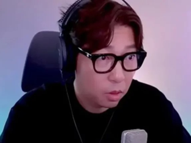 Youtuber sul-coreano morre aos 46 anos após reclamar de “dormir pouco” durante jogo on-line