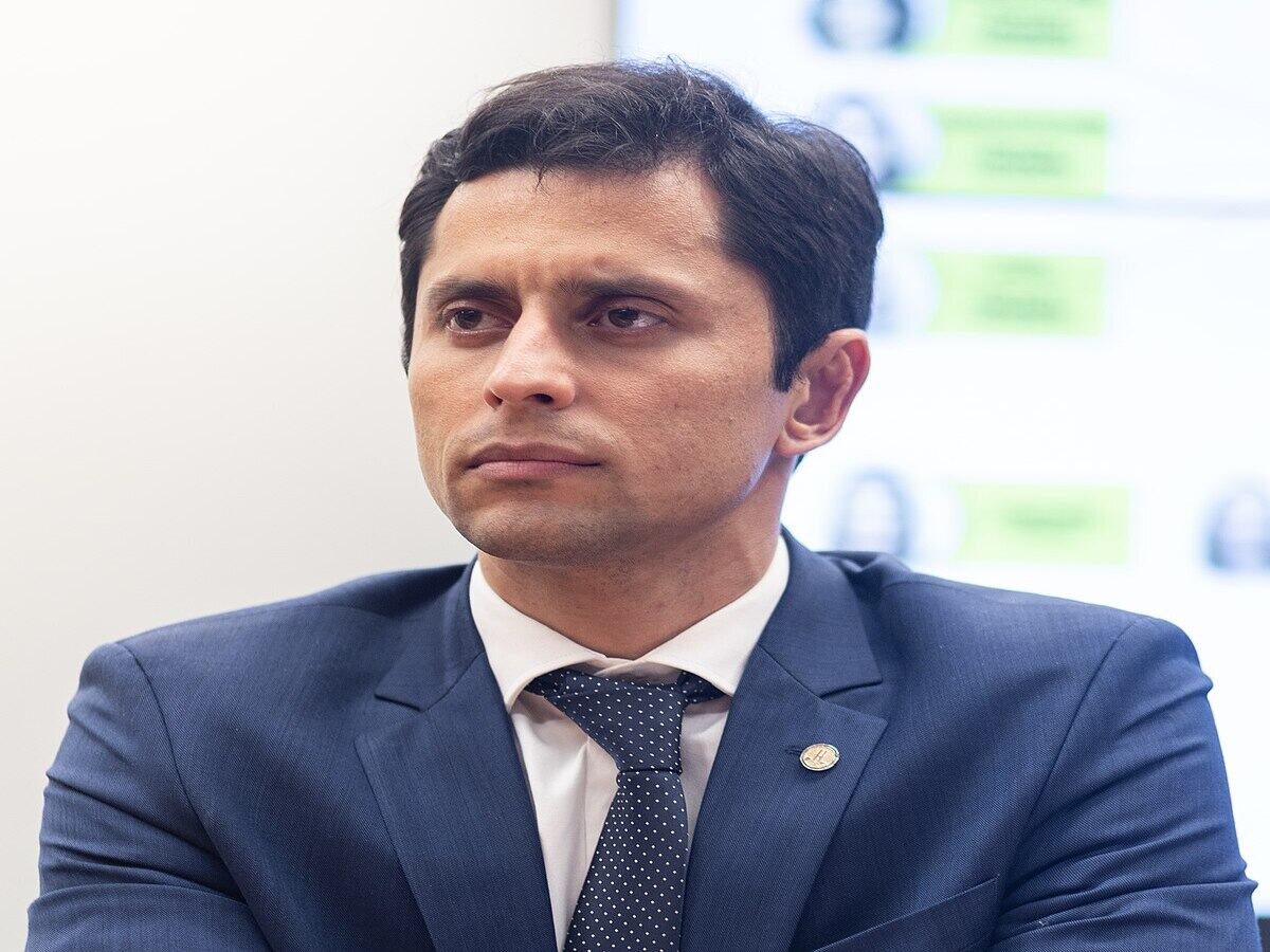 Deputado Duarte Jr. - Internet Reprodução