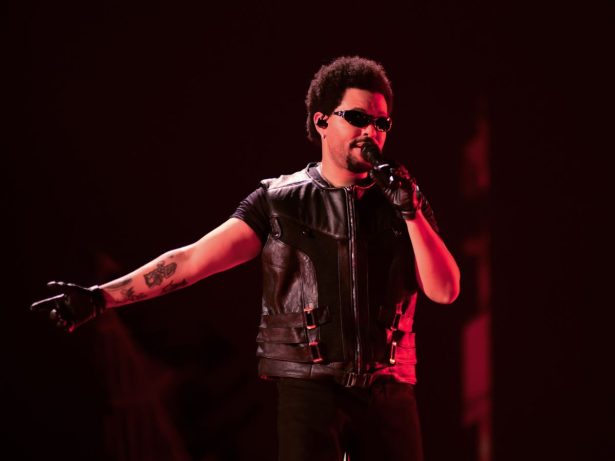Opinião: The Weeknd é a grande unanimidade do pop e o showman da geração