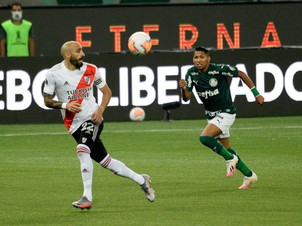 Palmeiras enfrenta River Plate com retrospecto favorável em mata-matas da Libertadores