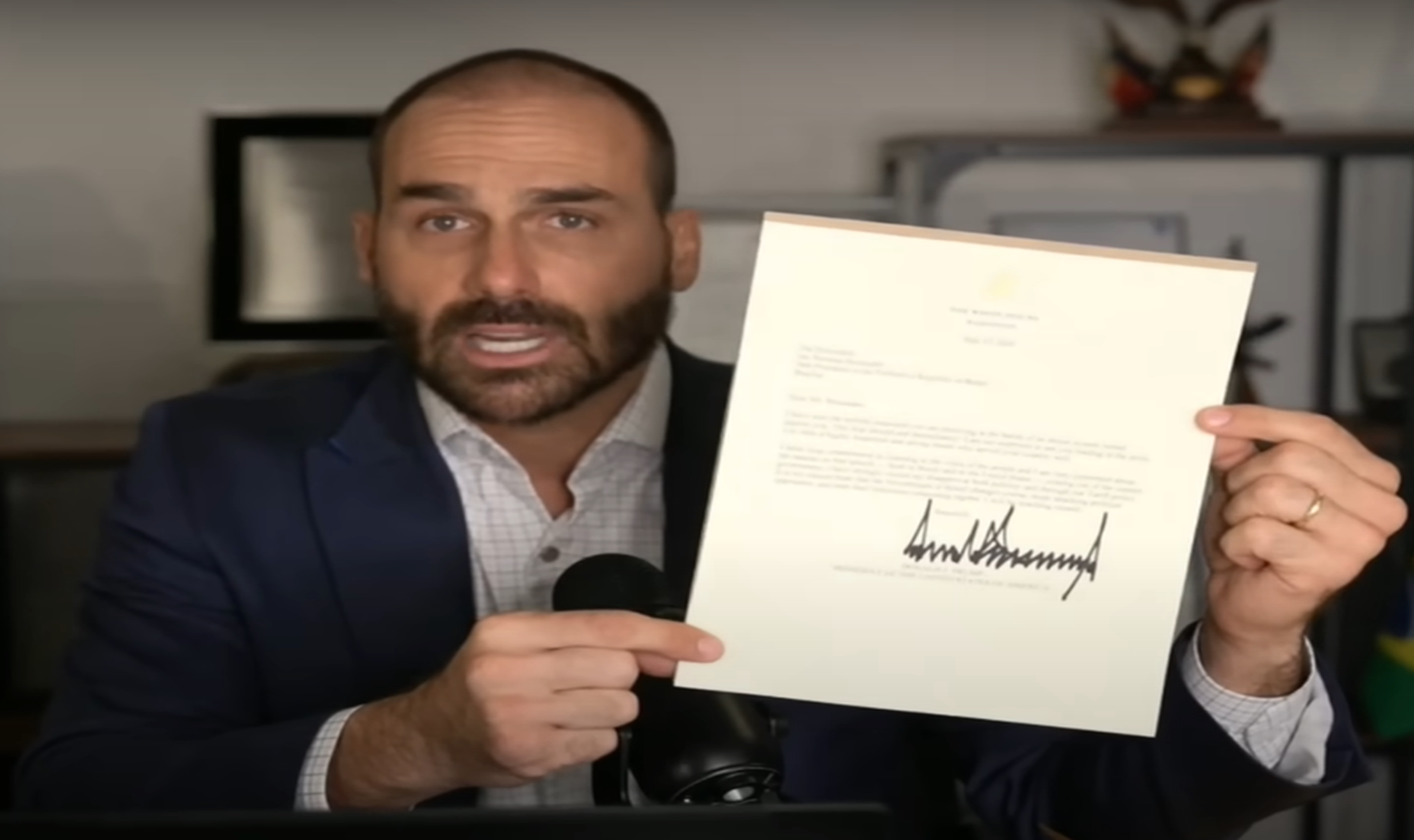 Eduardo Bolsonaro - Internet Reprodução