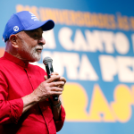 “Eles não voltarão”, diz Lula em primeiro discurso após operação da PF contra Bolsonaro