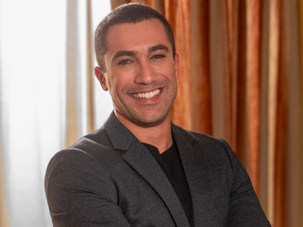 Após viver affair de Odete Roitman em “Vale Tudo”, Ricardo Vianna será marido infiel em novela