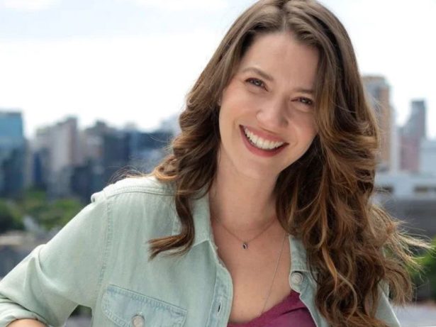 Nathalia Dill entra na mira de Walcyr Carrasco caso Camila Queiroz não aceite o papel
