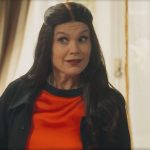 Sandra rouba joias em “Êta Mundo Melhor!” e é atormentada pelo espírito de Anastácia