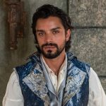Rodrigo Simas vive mocinho apaixonado e leal em “A Nobreza do Amor”