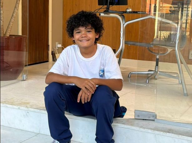 Após críticas, “Três Graças” explica diagnóstico tardio de autismo em cena didática