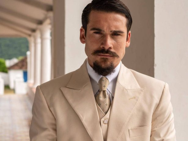 Opinião: Nicolas Prattes muda o jogo e rouba a cena como cafajeste em “A Nobreza do Amor”
