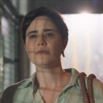 Samira dribla a polícia, muda o visual e reaparece no Brasil em “Três Graças”