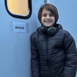 Aos 13 anos, ator brasileiro conquista série da Netflix e chama atenção em produção internacional