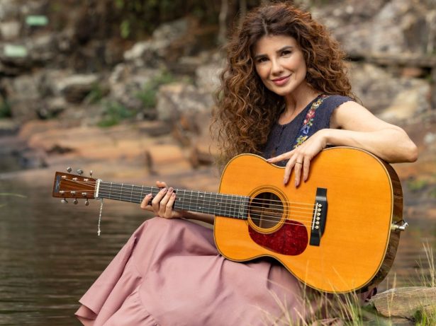 Paula Fernandes vai trabalhar como atriz na novela “Coração Acelerado”