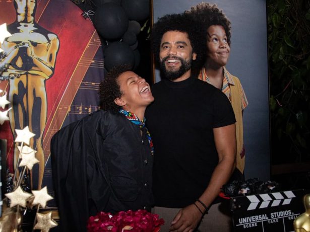 Ator de “A Nobreza do Amor” comemora 13 anos com festa inspirada no Oscar