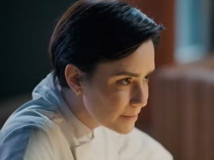 “Três Graças”: Samira revela que deu seu bebê no passado e faz proposta por filho de Joélly e Raul