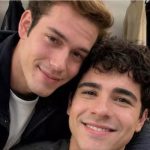 Mau Mau (João Victor Gonçalves) e Felipe (Pietro Antonelli) em 