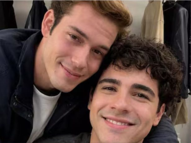Mau Mau e Felipe gravam primeiro beijo em “Quem Ama Cuida” ao som de Cazuza