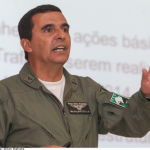 Ex-chef da FAB relata reunião que exibiu minuta golpista após derrota de Bolsonaro