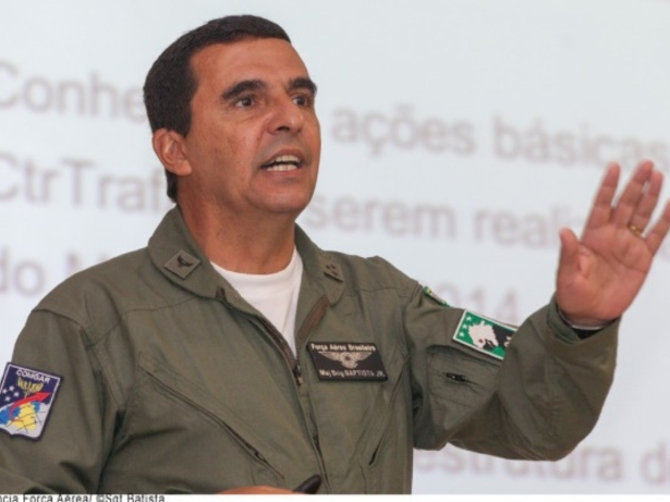 Ex-chef da FAB relata reunião que exibiu minuta golpista após derrota de Bolsonaro