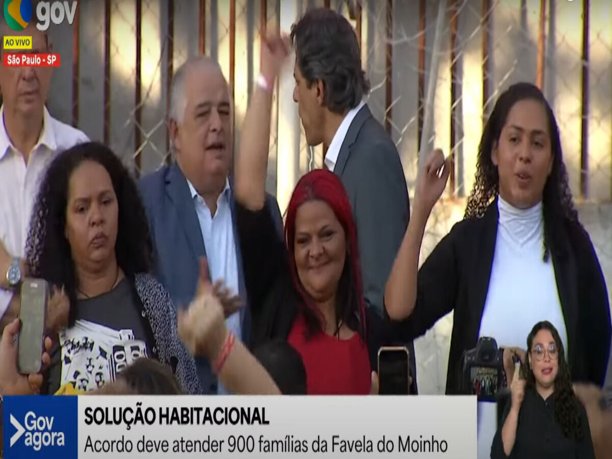 Alessandra Moja (esquerda) e Yasmin Moja (direita) - Internet Reprodução