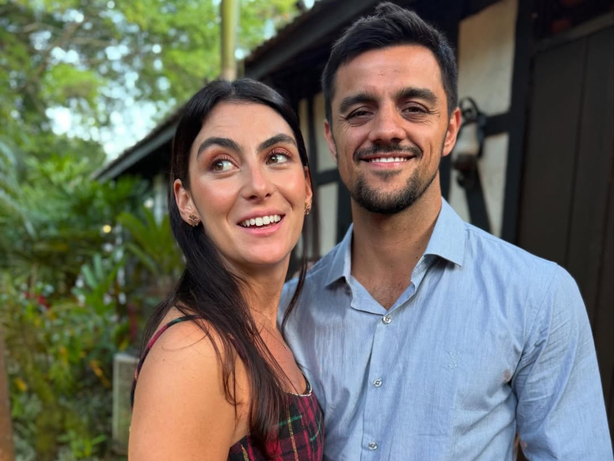 Felipe Simas e Mariana Uhlmann - Foto: Reprodução/Instagram
