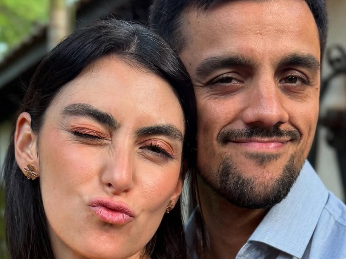 Felipe Simas e Mariana Uhlmann - Foto: Reprodução/Instagram
