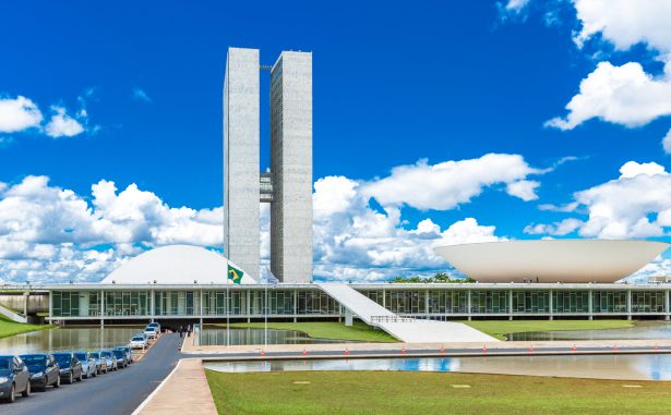 Como funcionam as comissões do Congresso e sua importância para propostas legislativas
